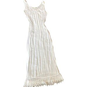 VTG Classique by Shawn Ivory Sheer Crinkle Pleated Crochet Hem Maxi Dress 276L